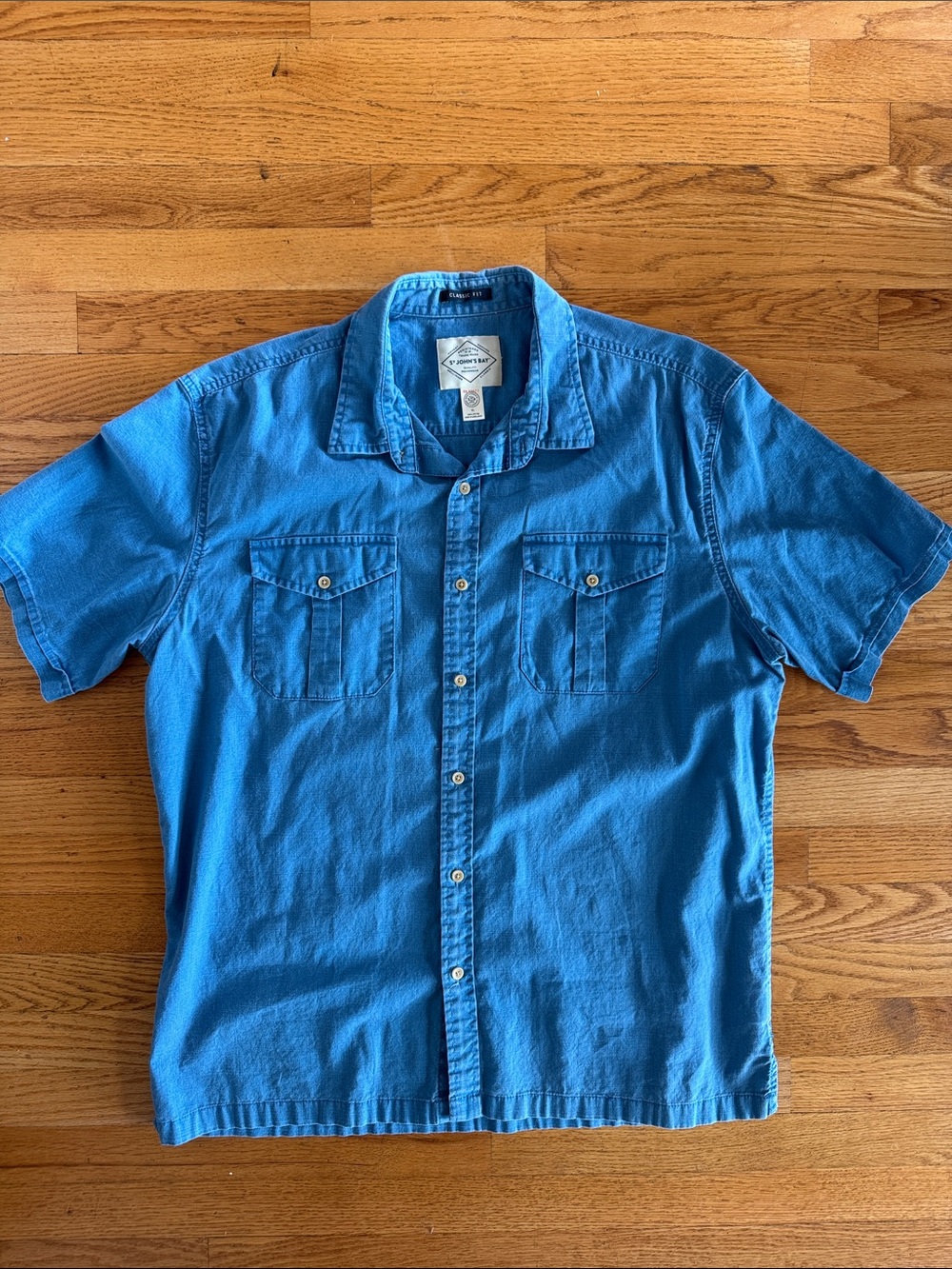 100% cotton St. John's Bay Men's Short-Sleeve Button-Down Blue XL